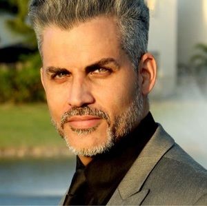 Meet your Posher, Matt